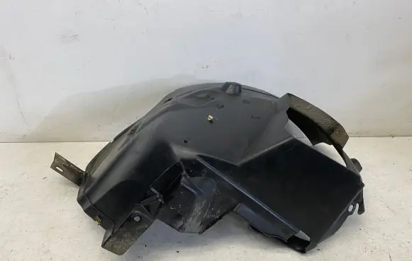 BMW M3 e92 Front wheel arch liner splash guards 8043213 51718043213