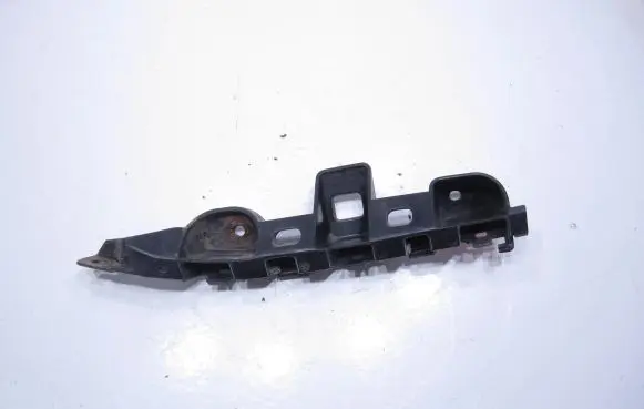 Volkswagen PASSAT B7 Front bumper mounting bracket 3AA807183