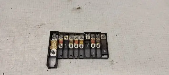 Volkswagen Transporter - Caravelle T5 Fuse module 7H6970187FD