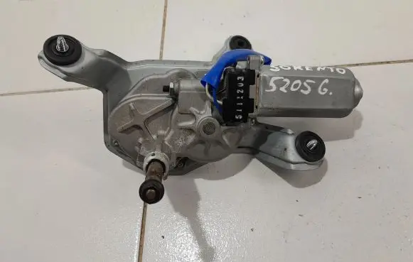 KIA Sorento Rear window wiper motor 987002P000