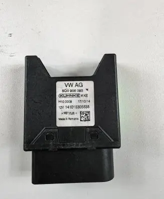 Volkswagen Golf VII Fuel injection pump control unit/module 5Q0906093 141015305838