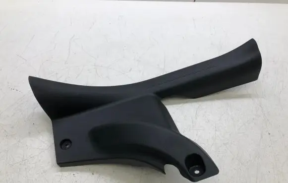 Hyundai i10 Rear sill trim cover 85876K7000