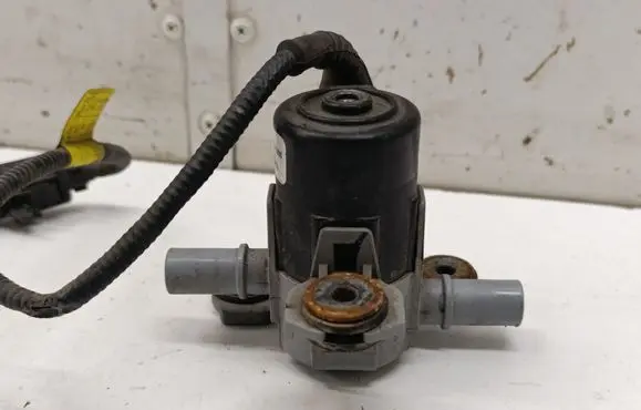 KIA Niro Fuel tank valve 31180E6800