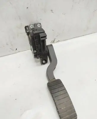 Renault Laguna II Accelerator throttle pedal 8200003392