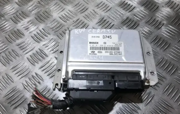 KIA Cerato Engine control unit/module 0281011538 39109-27060