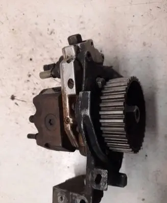 Ford Focus C-MAX Fuel injection high pressure pump 9651844380 0445010089 021046