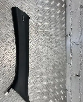 Porsche Macan (95B) (A) pillar trim 95B867233