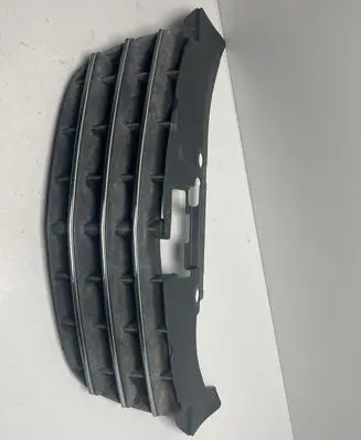 Chrysler Sebring (JS) Front grill OYW36TRMAC
