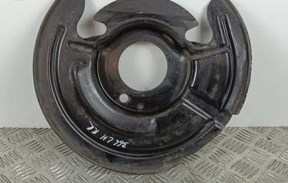 Ford F150 Rear brake disc plate dust cover 