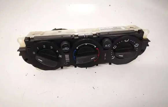 Ford Focus Climate control unit cj5t19980ak cj5t-19980-ak
