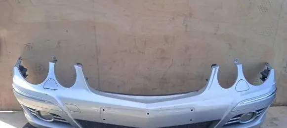 Mercedes-Benz E W211 Front bumper