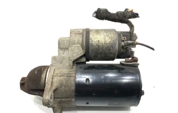 Opel Corsa D Starter motor 55566800