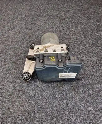 BMW 5 F10 F11 ABS Pump 6881309 34516881309