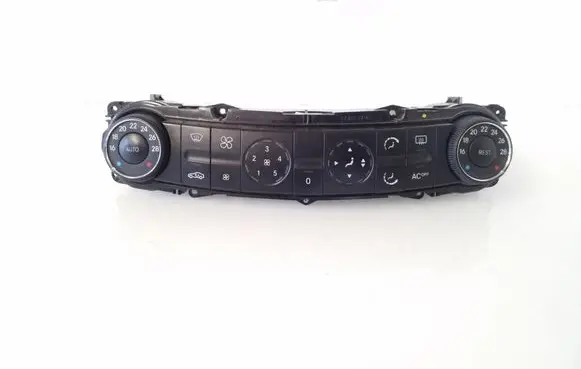 Mercedes-Benz E W211 Climate control unit 2118300385 Q00110904