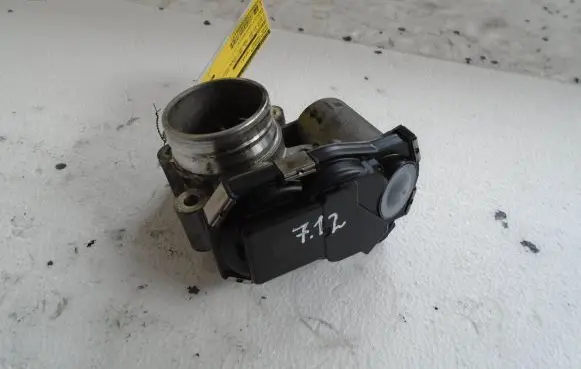 Opel Insignia A Electric throttle body valve 55491244