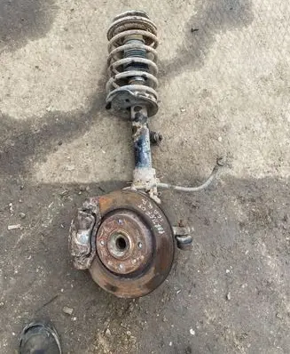 Peugeot Partner Front wheel hub spindle knuckle
