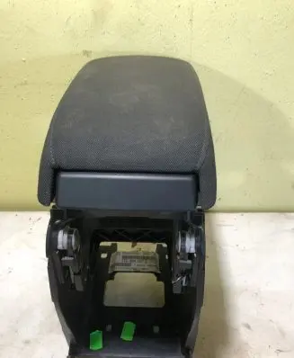 Skoda Superb B6 (3T) Armrest 3T0864207C 201001150320