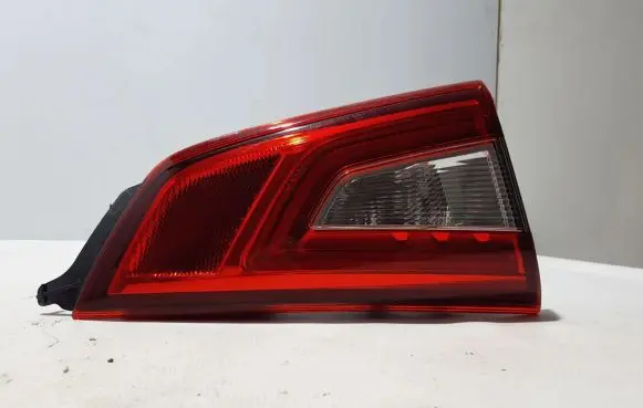 Nissan Qashqai Tailgate rear/tail lights 265554EA5C