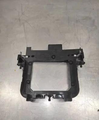 Mercedes-Benz GLC C253 other engine part A2741410200