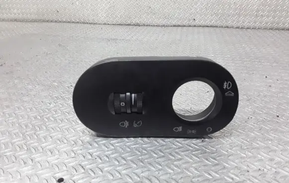 Seat Ibiza III (6L) Headlight level height control switch 6L0919094A