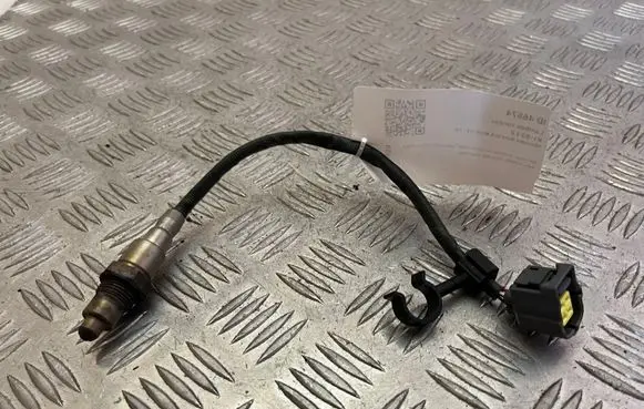 Mercedes-Benz GLA W156 Lambda probe sensor A0075426318