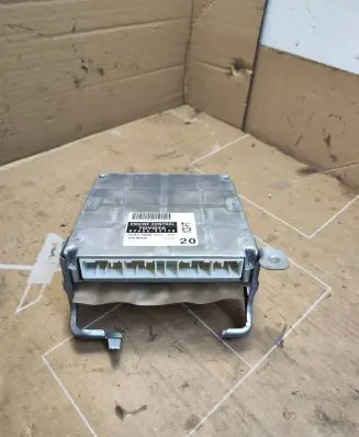 Toyota Corolla E120 E130 Engine control unit/module 8966602120 MB1758005231