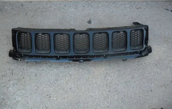 Jeep Compass Front bumper upper radiator grill 12344321
