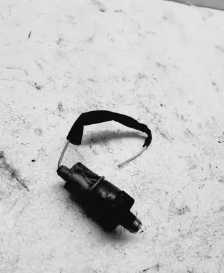 Toyota Avensis Verso Oil pressure sensor 