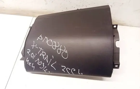 Nissan X-Trail T30 Glove box 8H8100