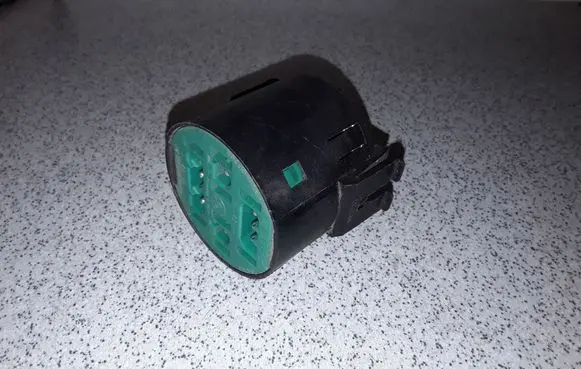 BMW 5 E39 Parking PDC sensor speaker 65818360995 8360995