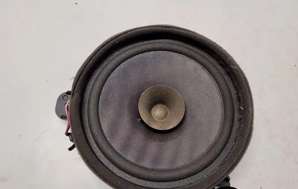 Mitsubishi Grandis Front door speaker MR986442 EAS16P651C6 05N01C4