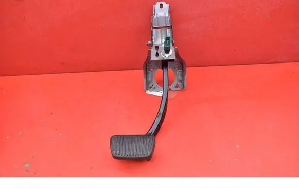 KIA Sportage Accelerator throttle pedal 32800N9200