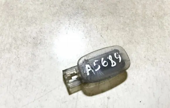 Mercedes-Benz E W211 Other interior light a2118203801