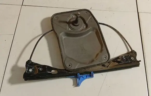 Skoda Roomster (5J) Sliding door window regulator with motor 119187