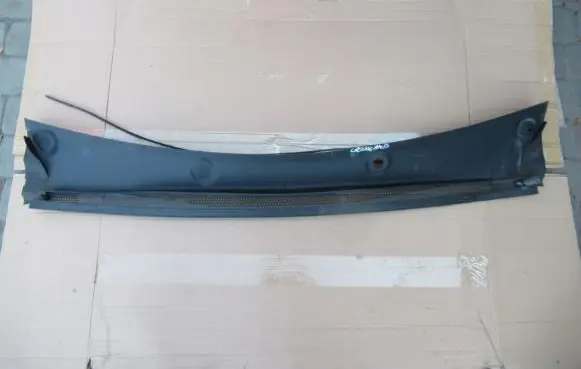 Opel Crossland X Wiper trim