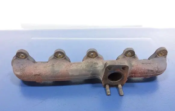 Ford Focus Exhaust manifold 725711
