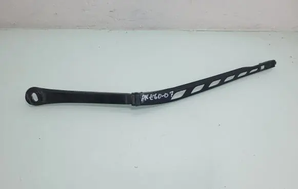 BMW 5 E60 E61 Front wiper blade arm