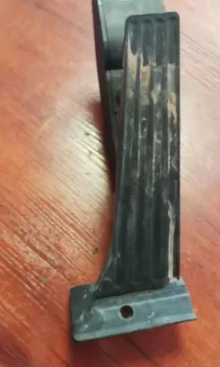 BMW 5 E60 E61 Accelerator throttle pedal 6772645