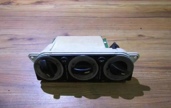 Ford Mondeo Mk III Climate control unit 1s7h18k391bd 1s7h-18k391-bd