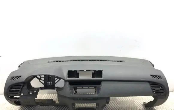 Skoda Fabia Mk3 (NJ) Dashboard 6V0880204