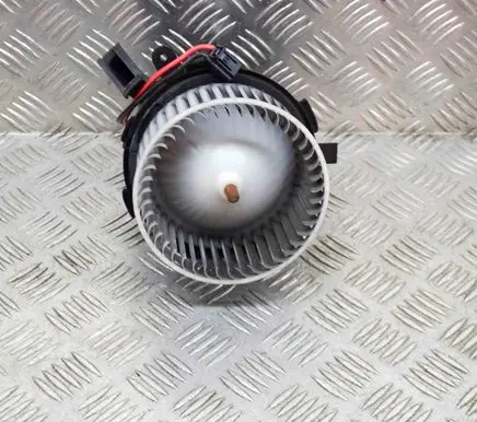 Porsche Macan (95B) Heater fan/blower X6813