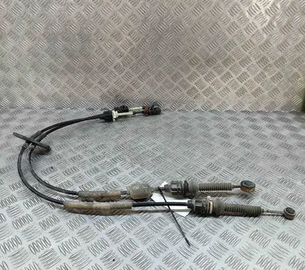 Opel Vivaro Gear shift cable linkage 93453894