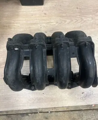 Peugeot 206 Intake manifold 9645400680