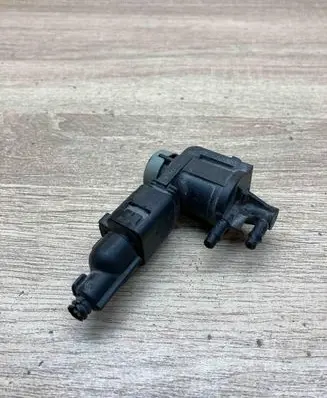Volkswagen Sharan Turbo solenoid valve 1J0906283C