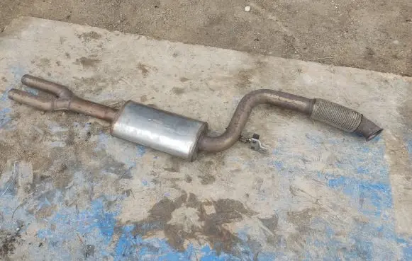 Maserati Ghibli Muffler/silencer 670006944