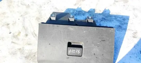 Volkswagen Fox Glove box 5Z0857097 5Z0857101