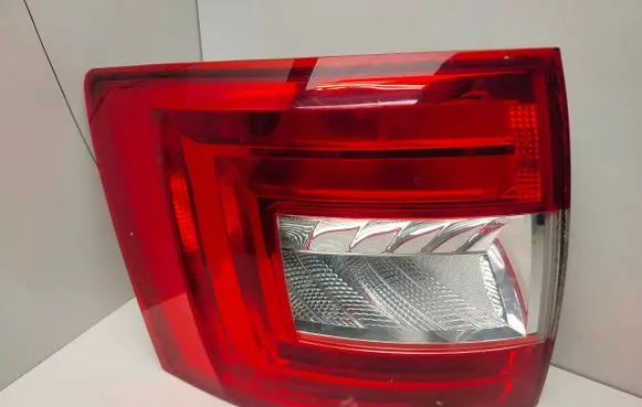 Skoda Octavia Mk3 (5E) Rear/tail lights 2012R
