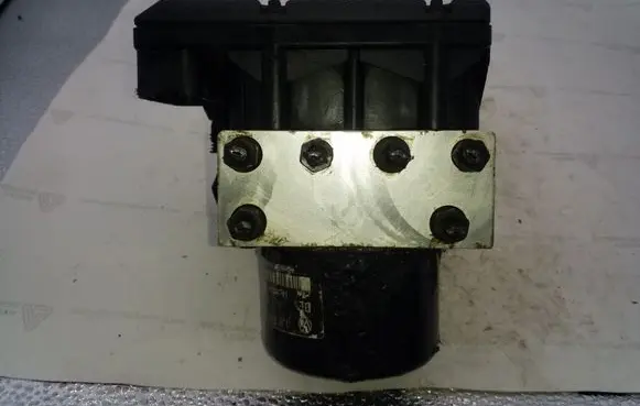 Volkswagen Golf IV ABS Pump 1J0907379G 10094903403 1J0614117C