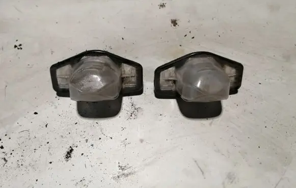 Honda CR-V Number plate light