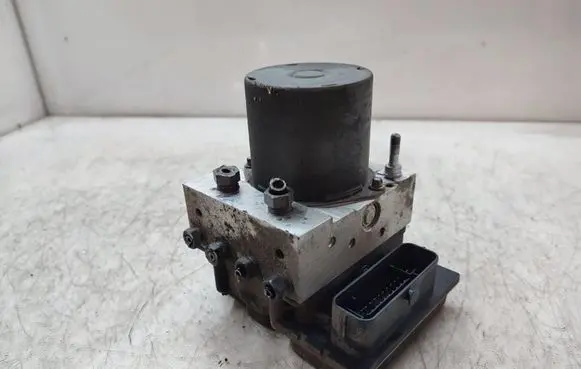 Peugeot 508 RXH ABS Pump 9678189680